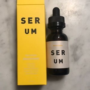 Serum Brightening Face Serum 30ml brand new in box